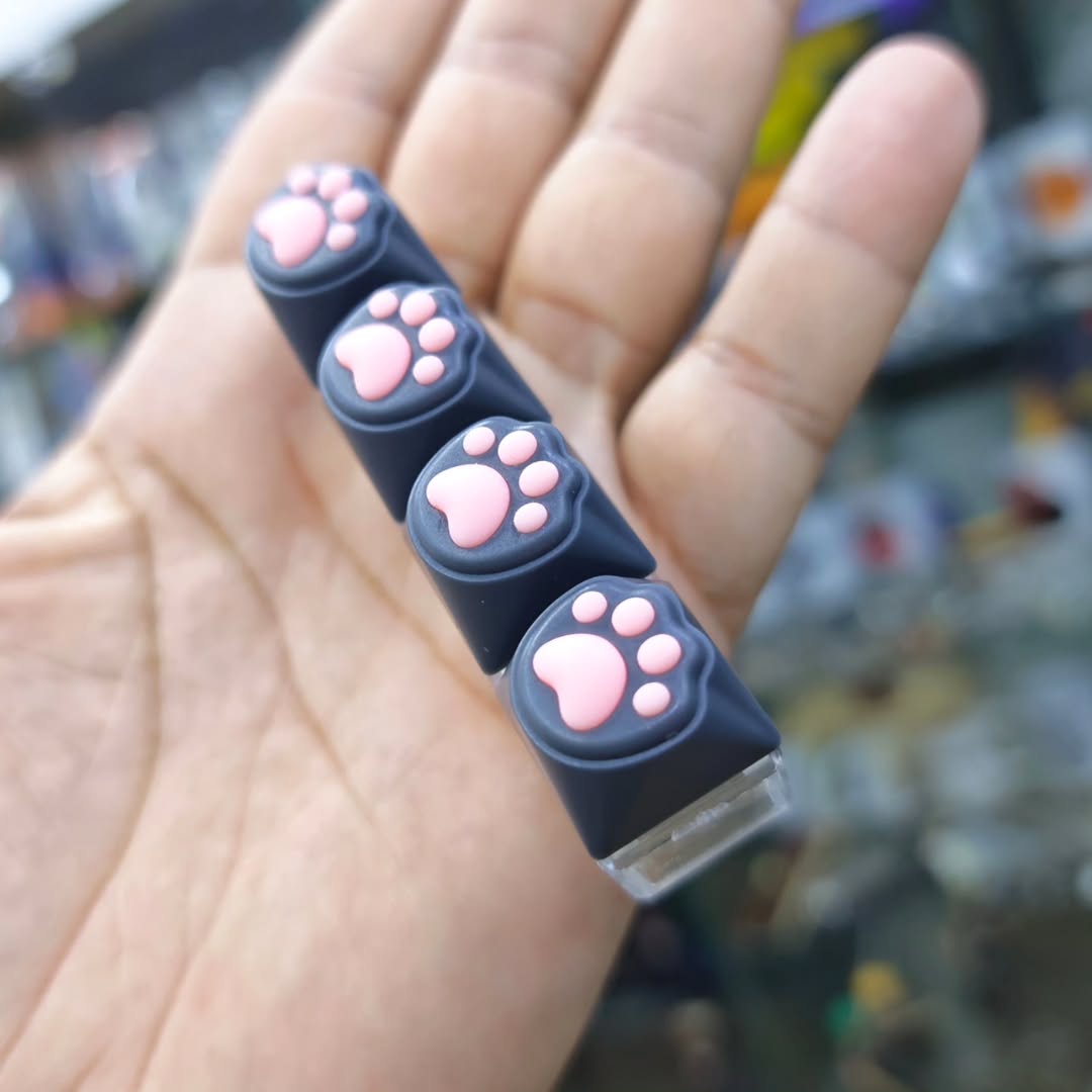 Anti Stress Keyboard Keychain - alternate view