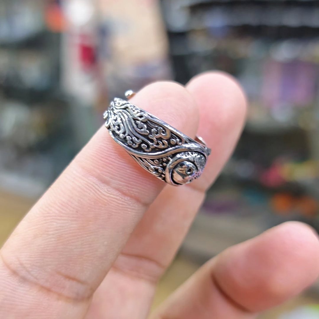 Yin Yang Ring - alternate view