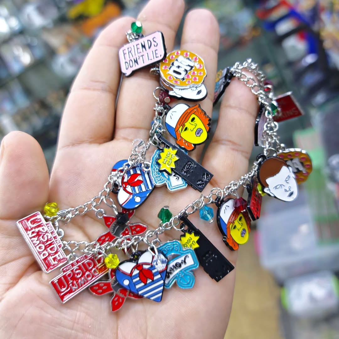 Bracelet Stranger Things - alternate view