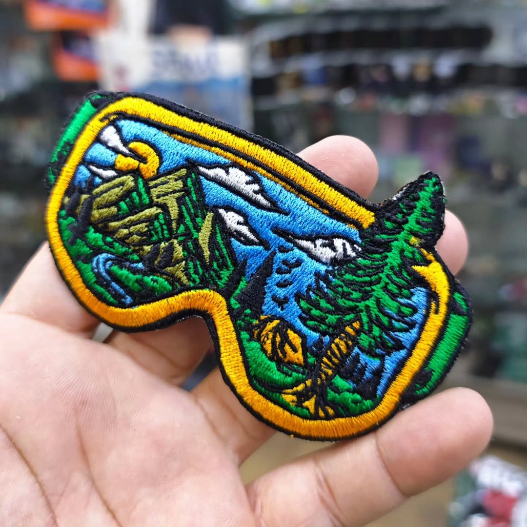 Embroidered Patch Ski Adventure 110x70 CM - alternate view
