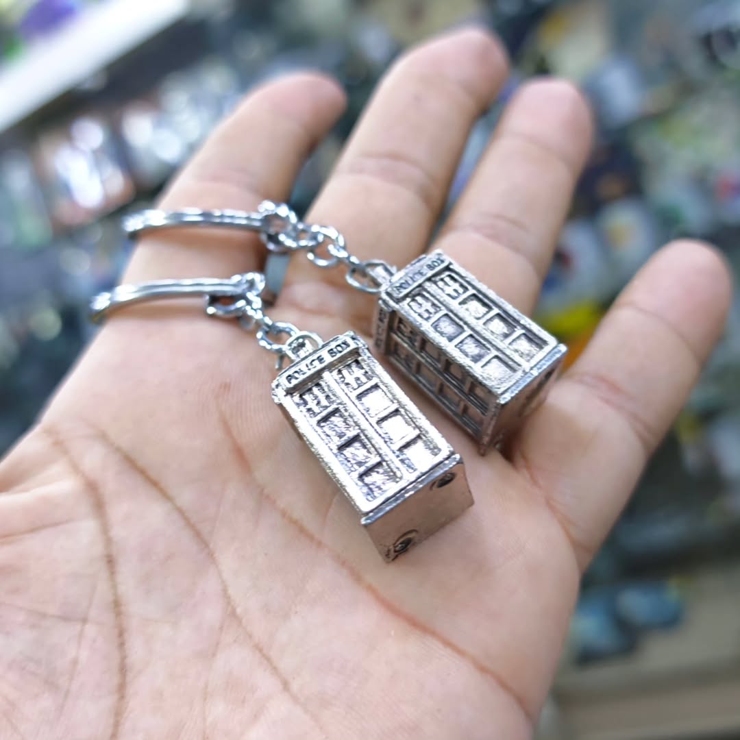 Doctor Who Keychain - alternate view