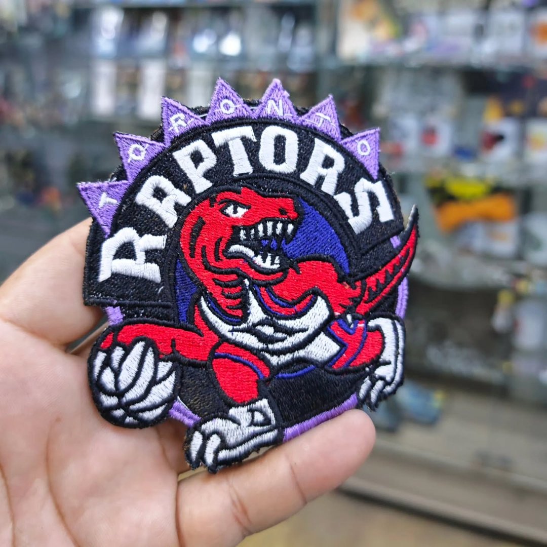 Embroidered Patch Toronto Raptors 100 x 105 MM - alternate view