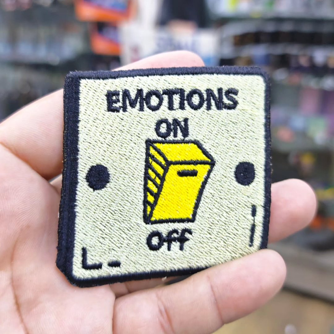 Embroidered Patch Emotions On Off 70x70 CM - alternate view