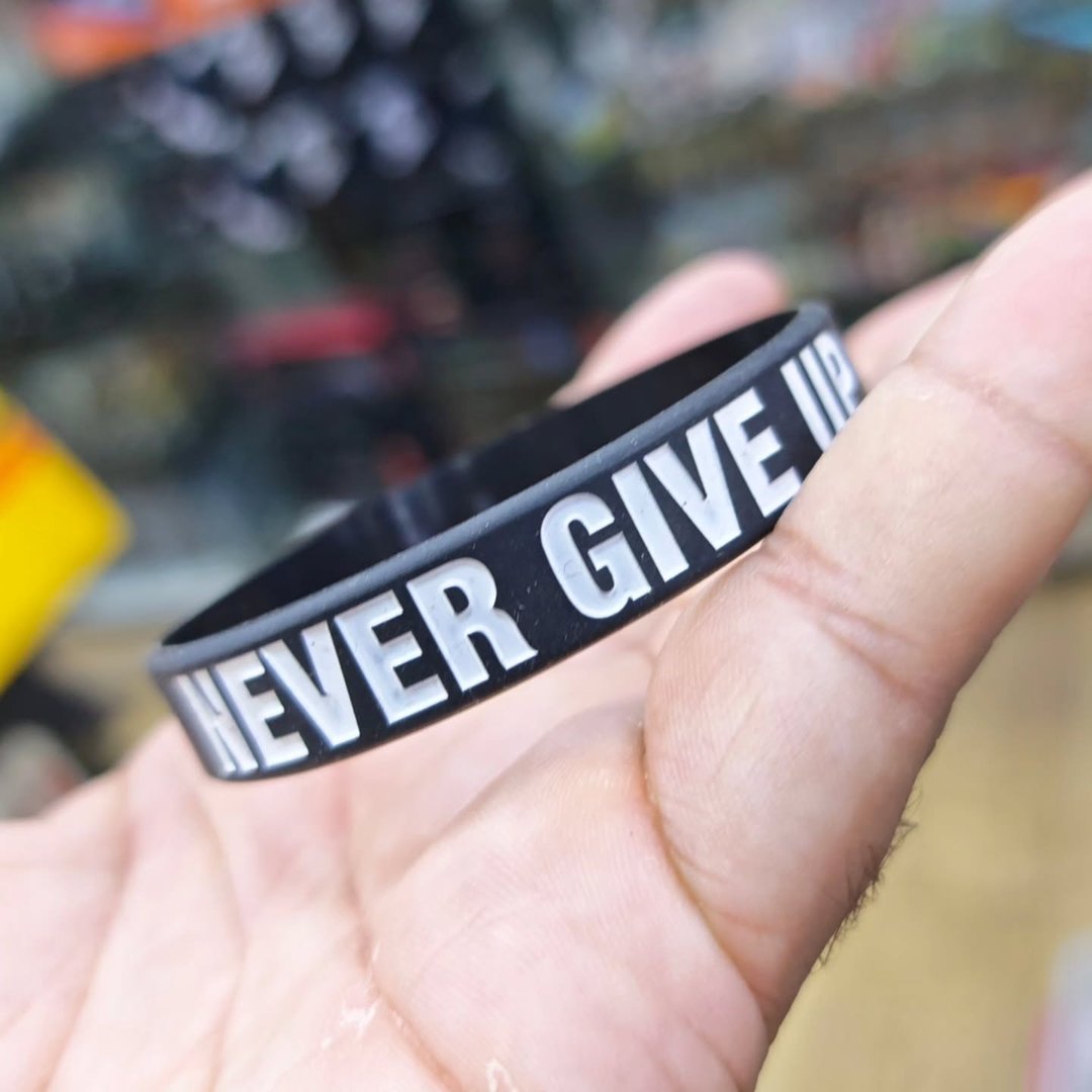 Never Give Up Silicone Bracelet - alternate view