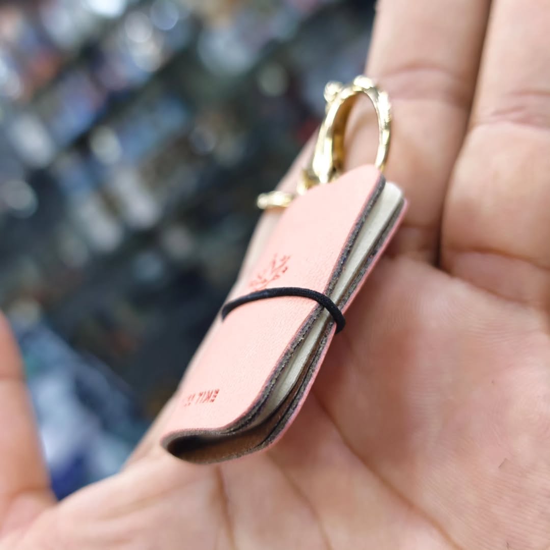 Notepad Keychain - alternate view