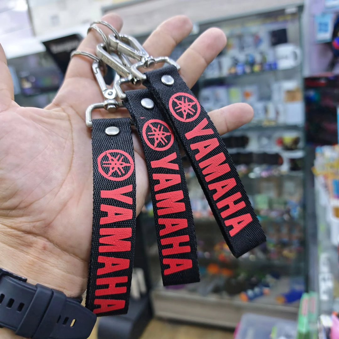 Keychain Yamaha - alternate view