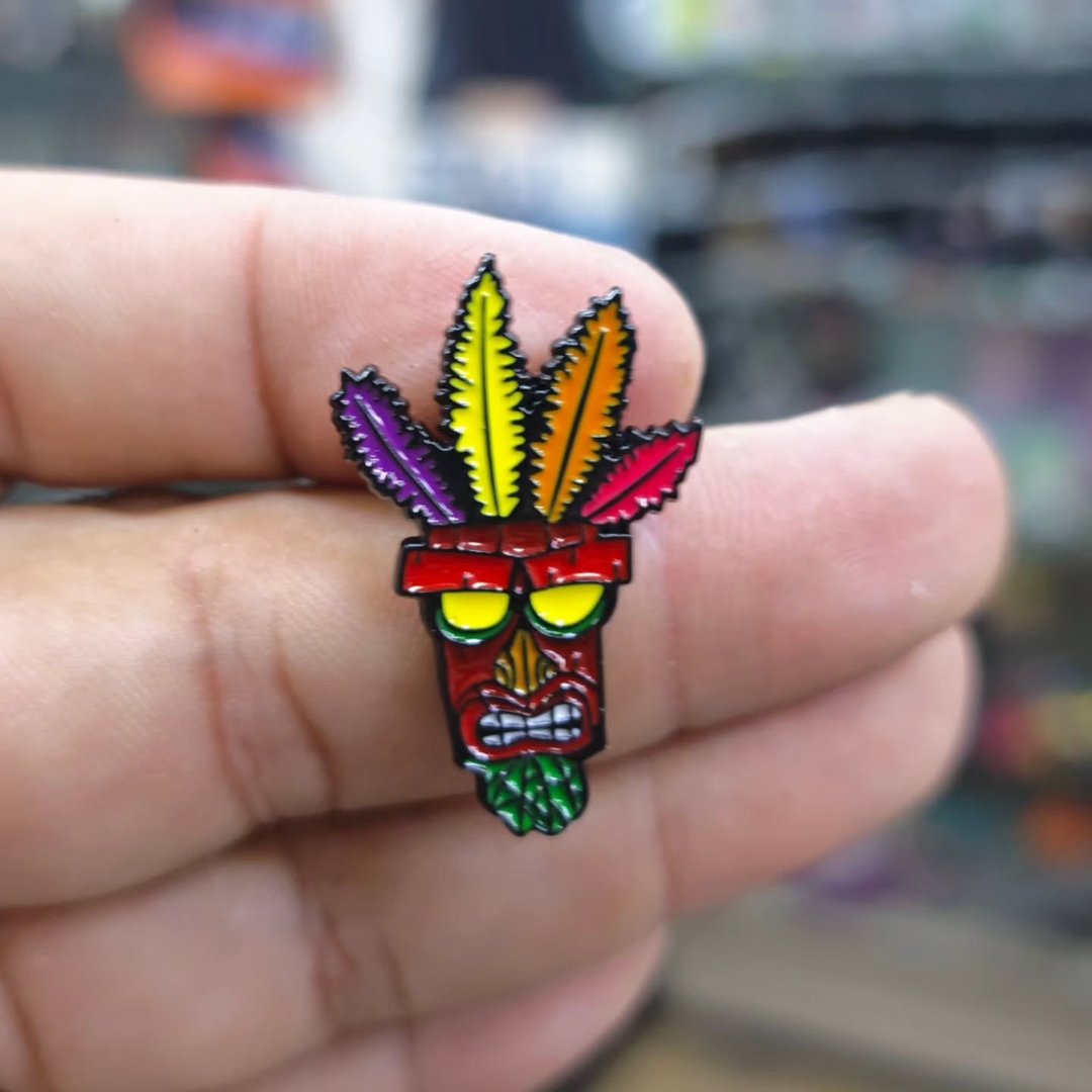 Crash Bandicot Pins - alternate view