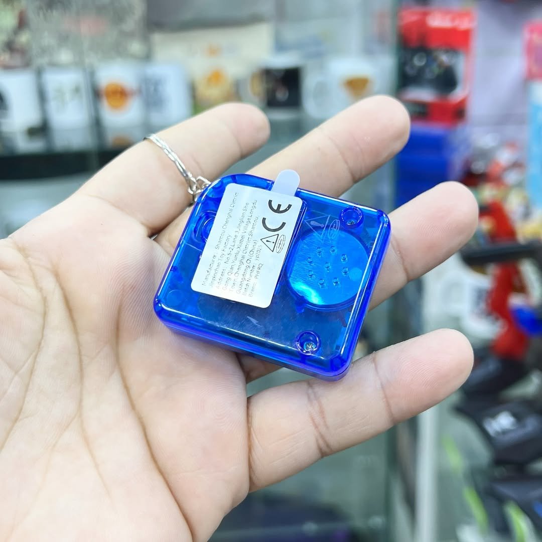 Retro Gaming Keychain #71 - alternate view