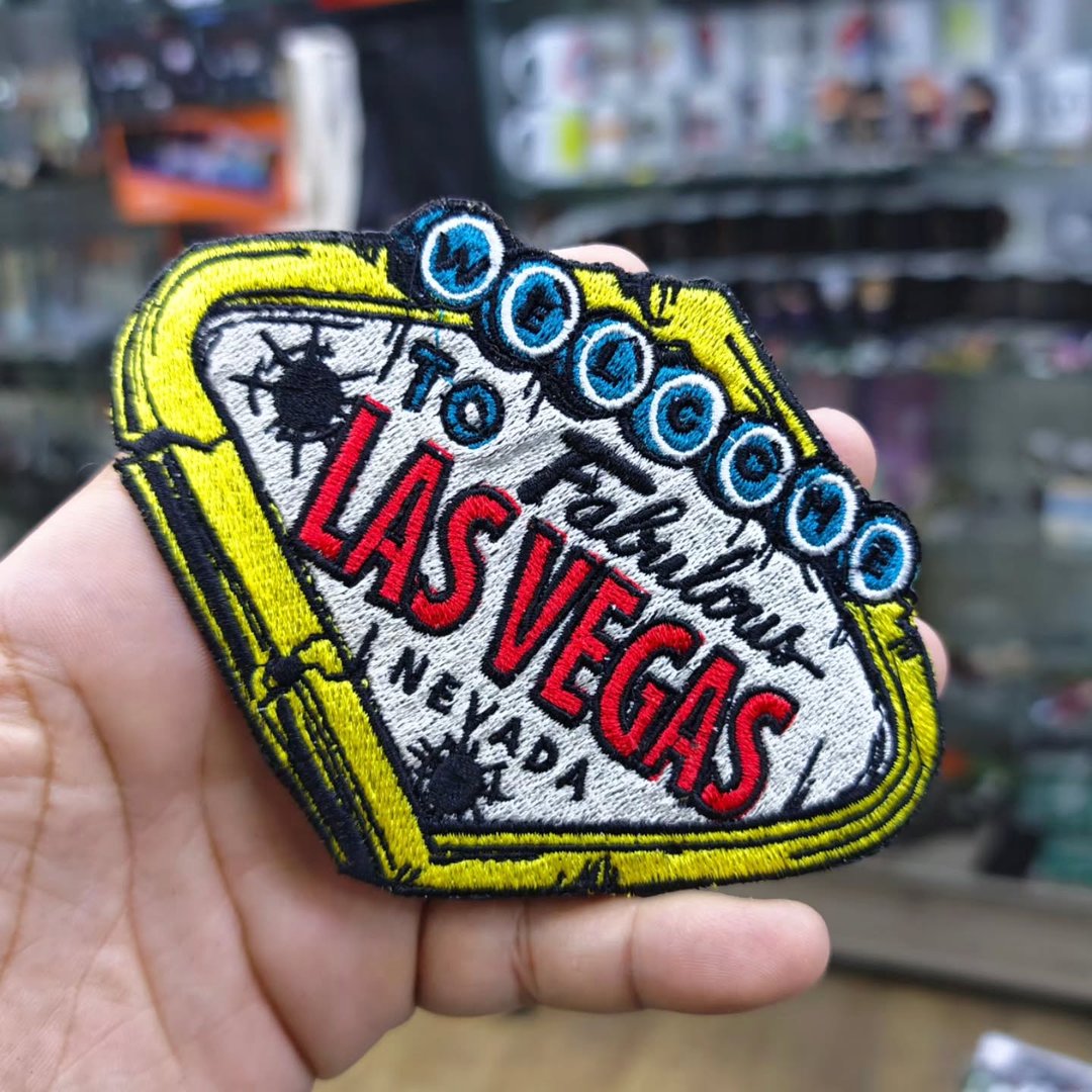 Embroidered Patch Fabulous Las Vegas 95x130 cm - alternate view