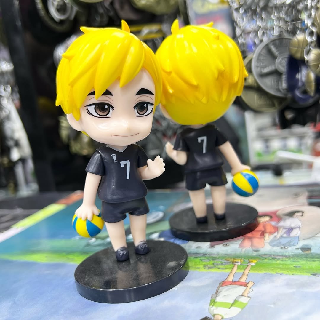Haikyuu figure #14 - alternate view