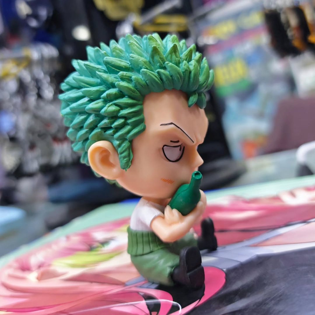 One Piece figurine - alternate view