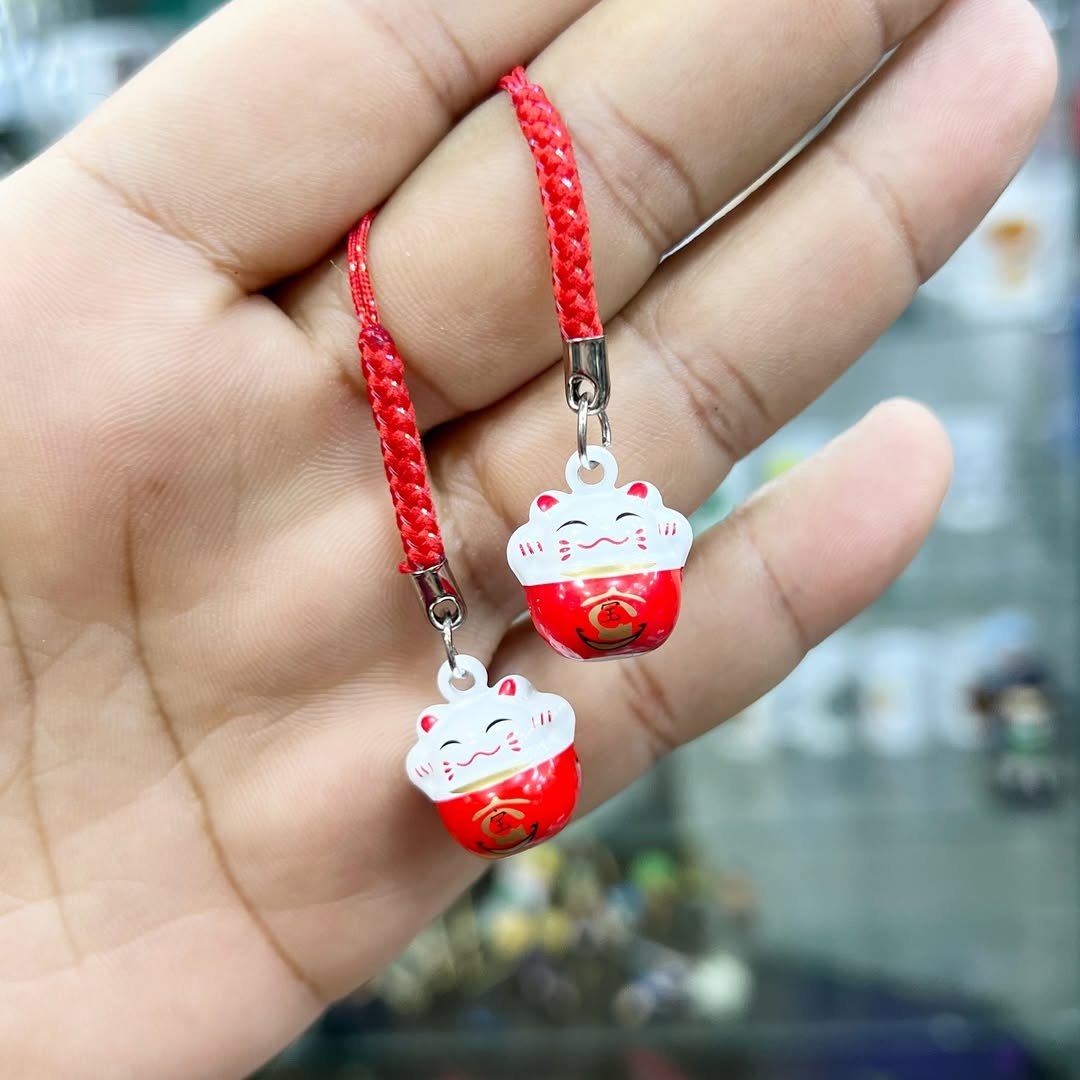 Cat Keychain 2 #62 - alternate view