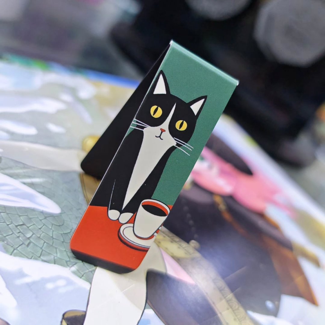 Magnetic Bookmark - alternate view