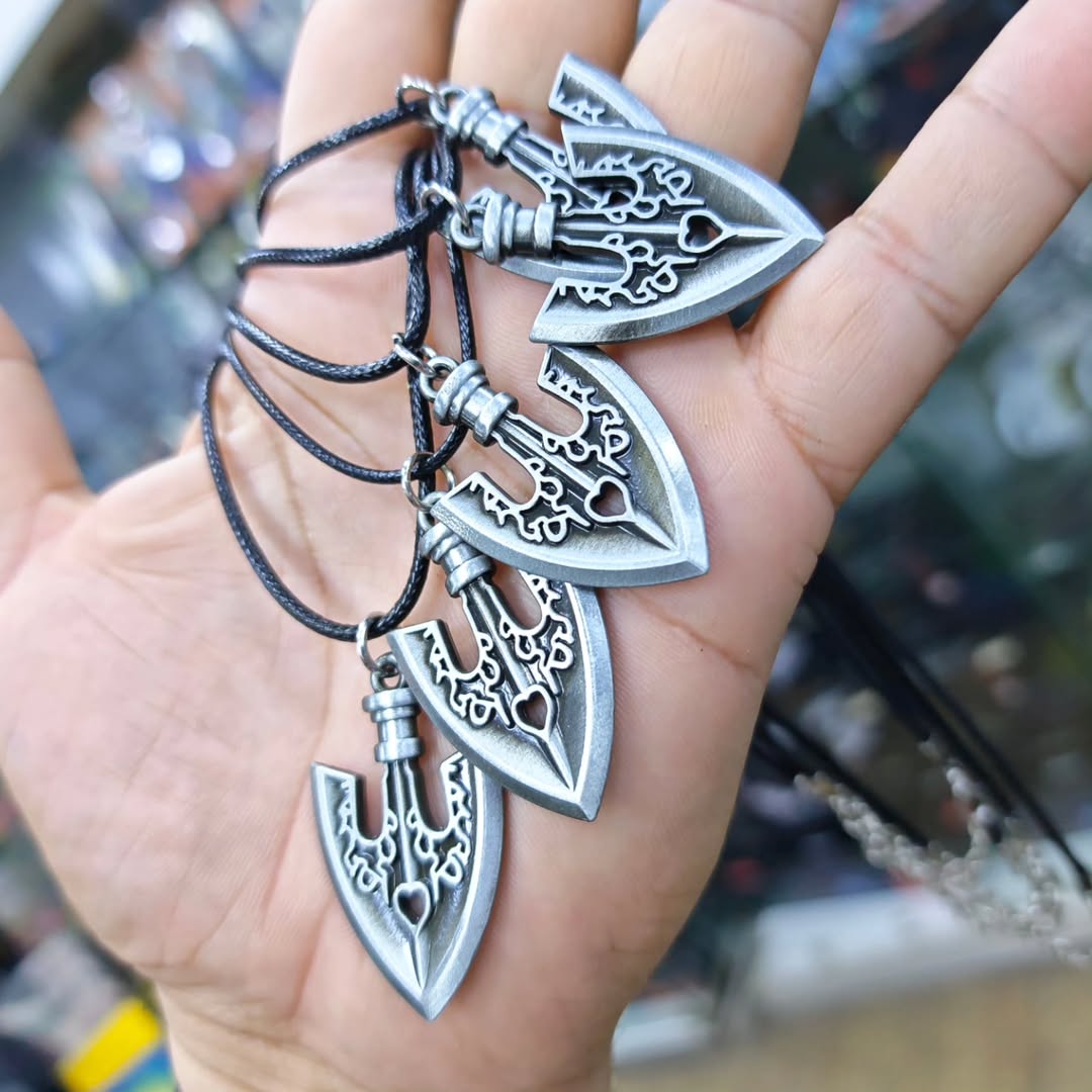 Jojo's Bizarre Adventure Necklace - alternate view