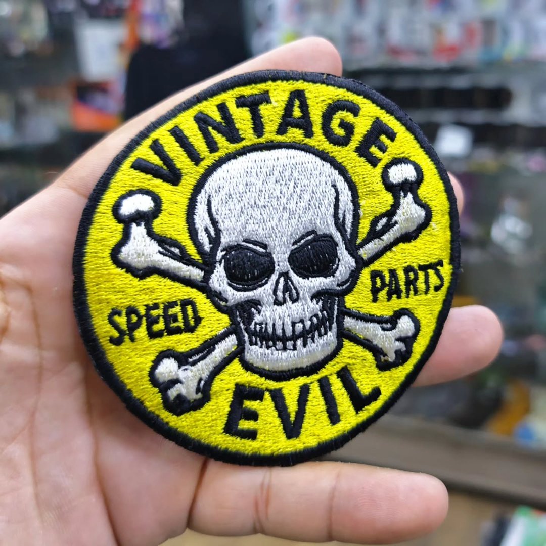Embroidered Patch Vintage Evil 95x95 cm - Embroidered Patch