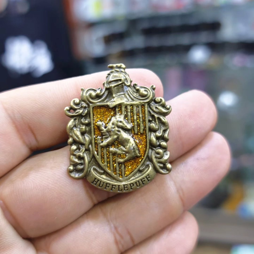 Harry Potter Hufflepluff Pins - Metal Pins