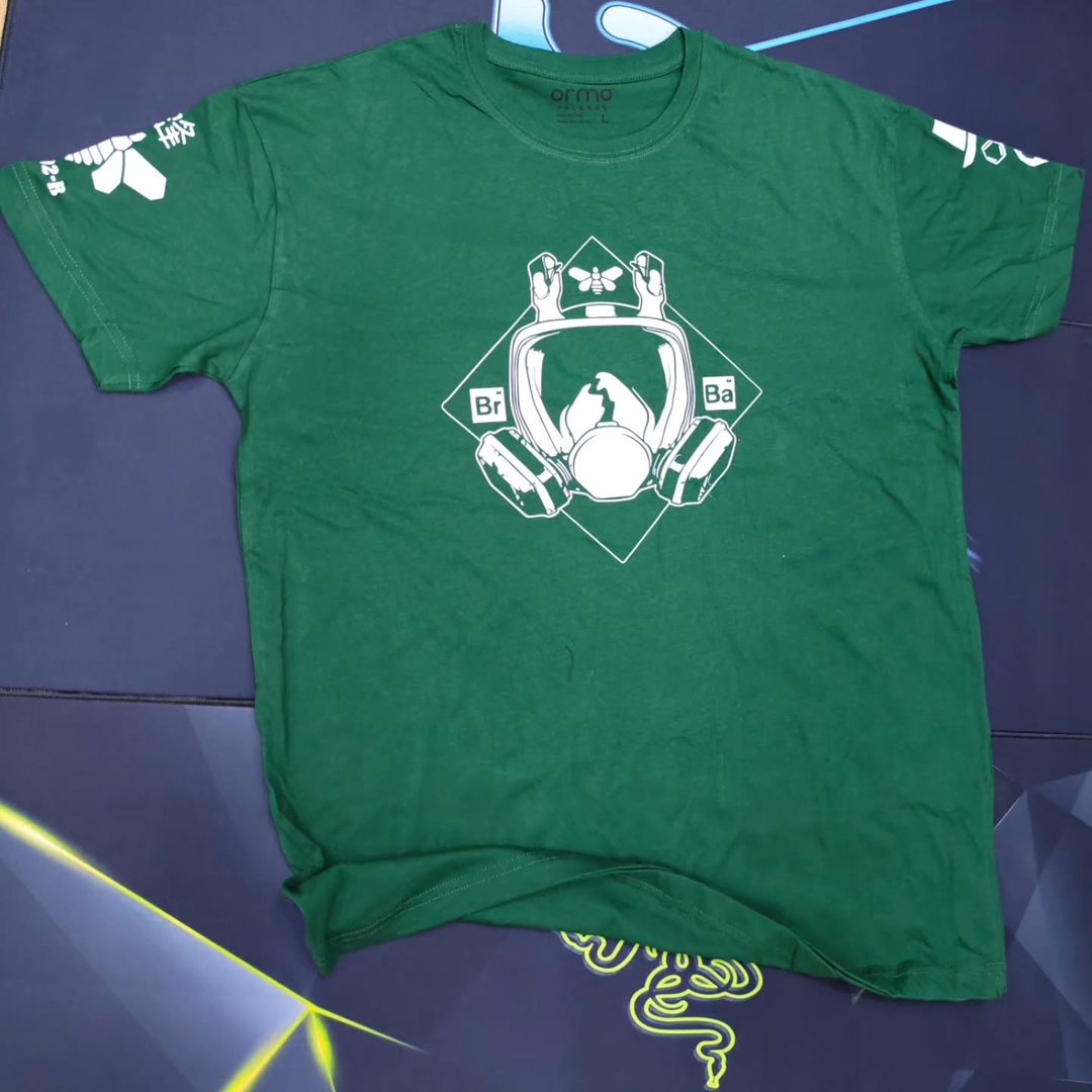 Breaking Bad T-Shirt  Size L - T-Shirt
