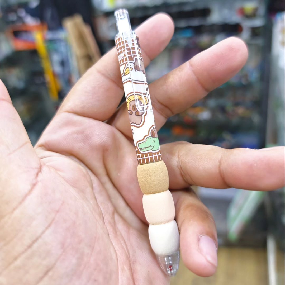 Capybara pen - Pen