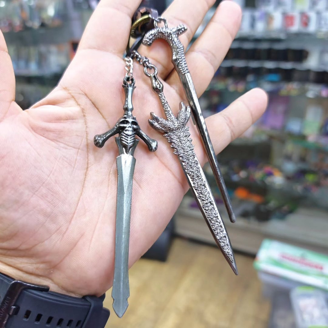 Devil May Cry Promotion Pack - Keychain