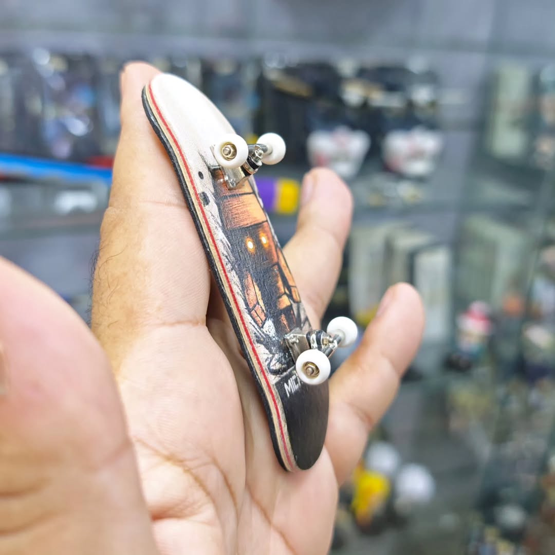 Miniature Skateboard - Miniature Car