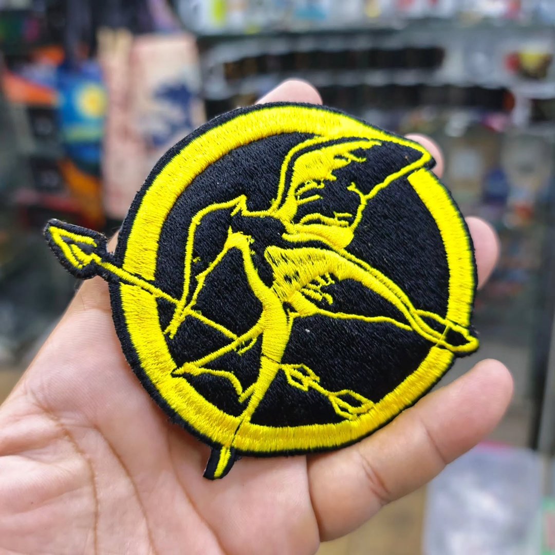 Embroidered Patch Hunger Game 100 x 100 MM - Embroidered Patch