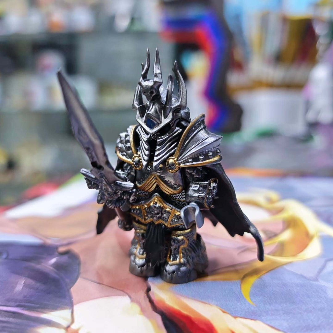 Lego Warcraft Frostmourne Minifigure - Figurines