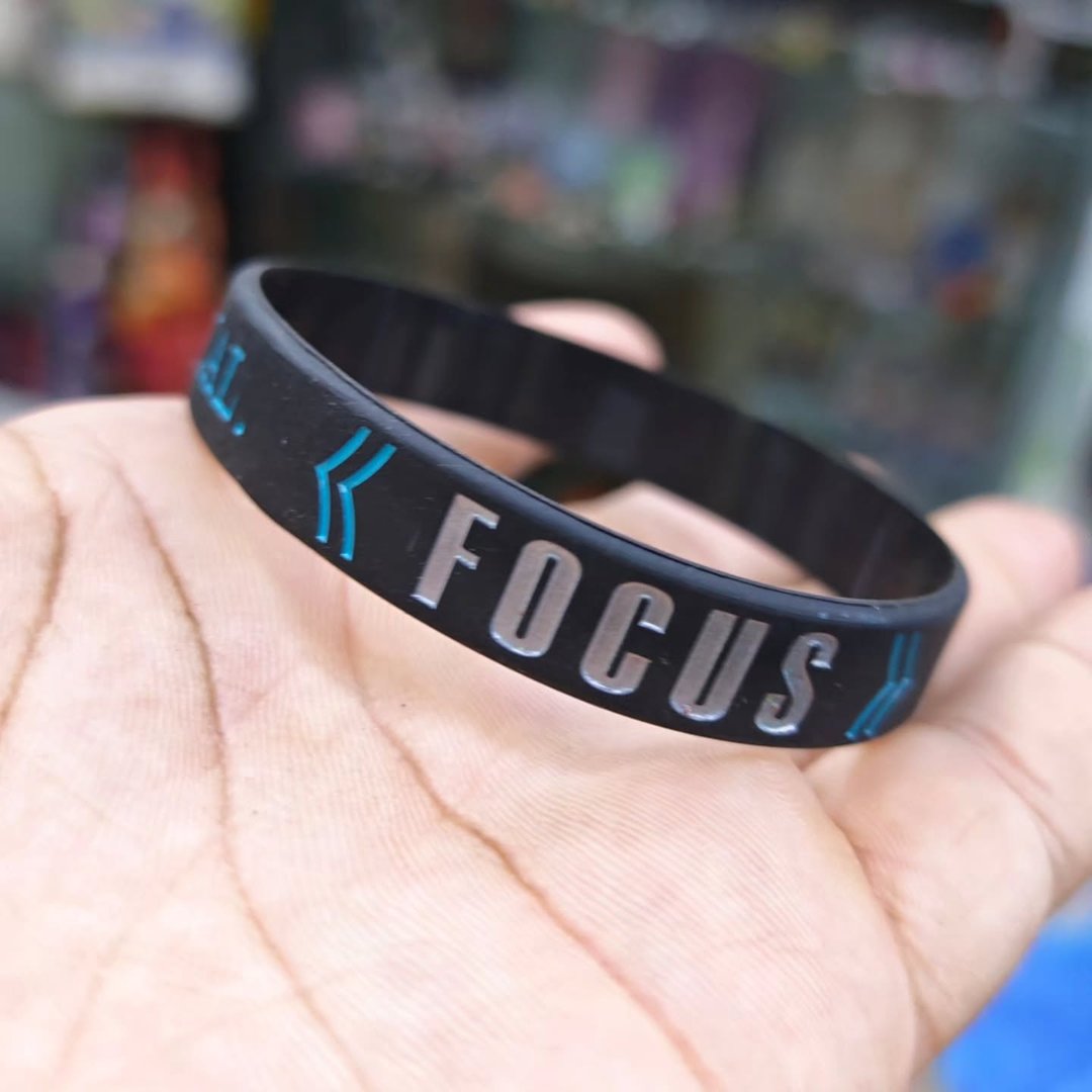 Focus Realize Potential Silicone Bracelet - Bracelet