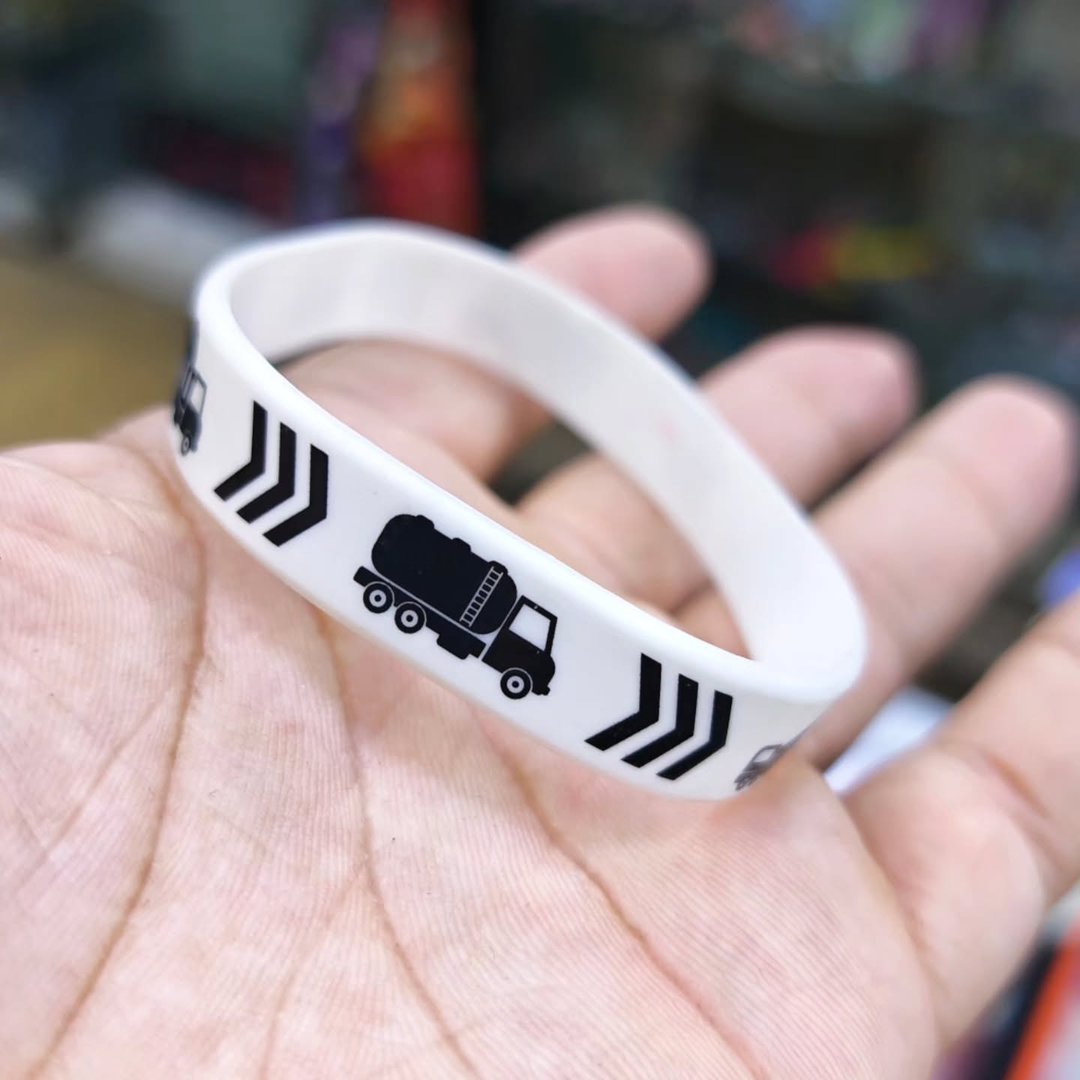 Dig In Construction Silicone Bracelet - Bracelet