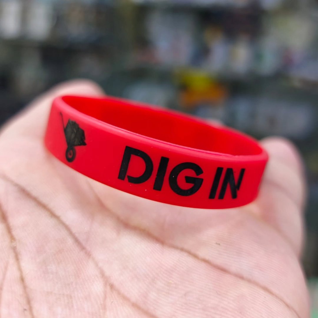 Dig In Construction Silicone Bracelet - Bracelet