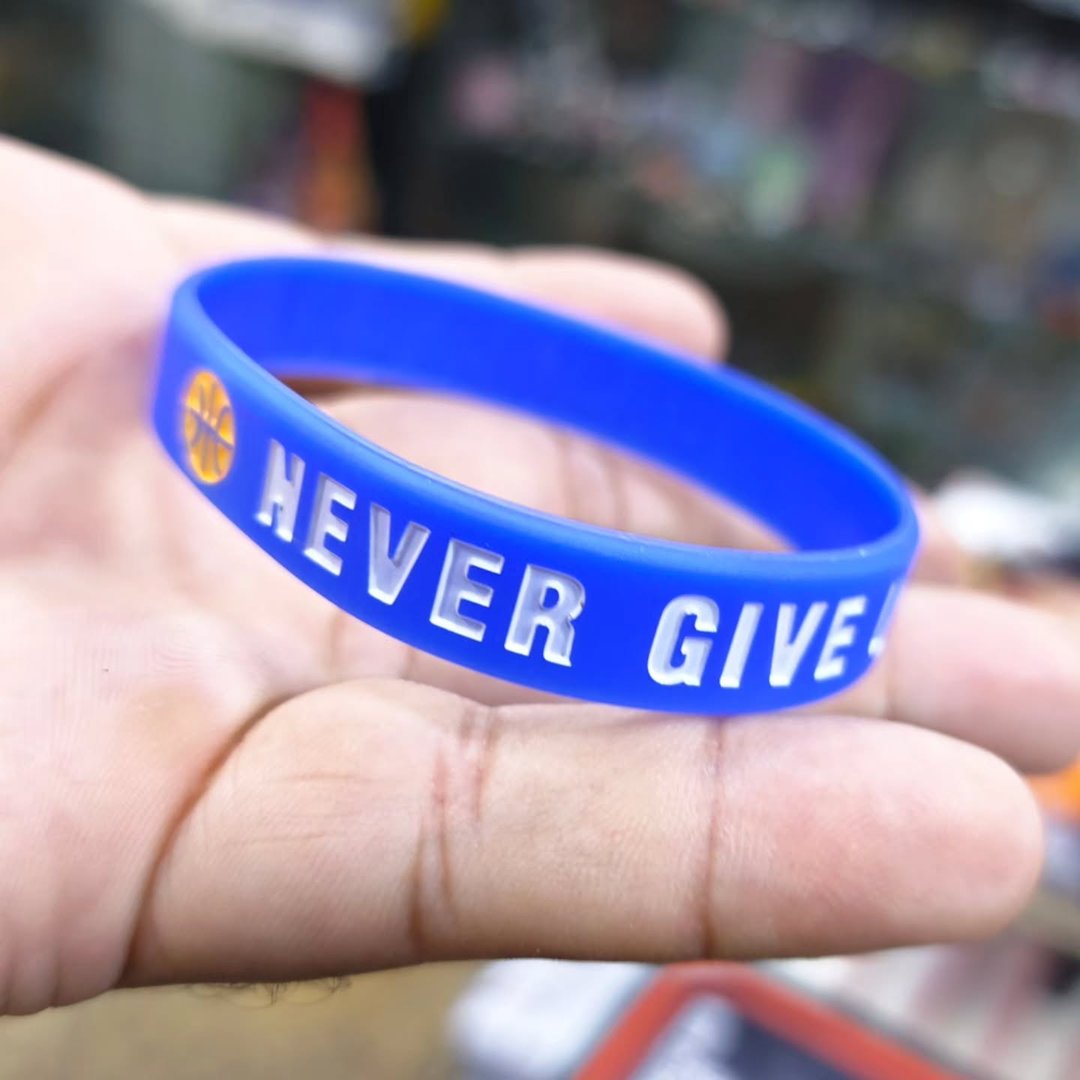 Basket Ball Never Give Up Silicone Bracelet - Bracelet