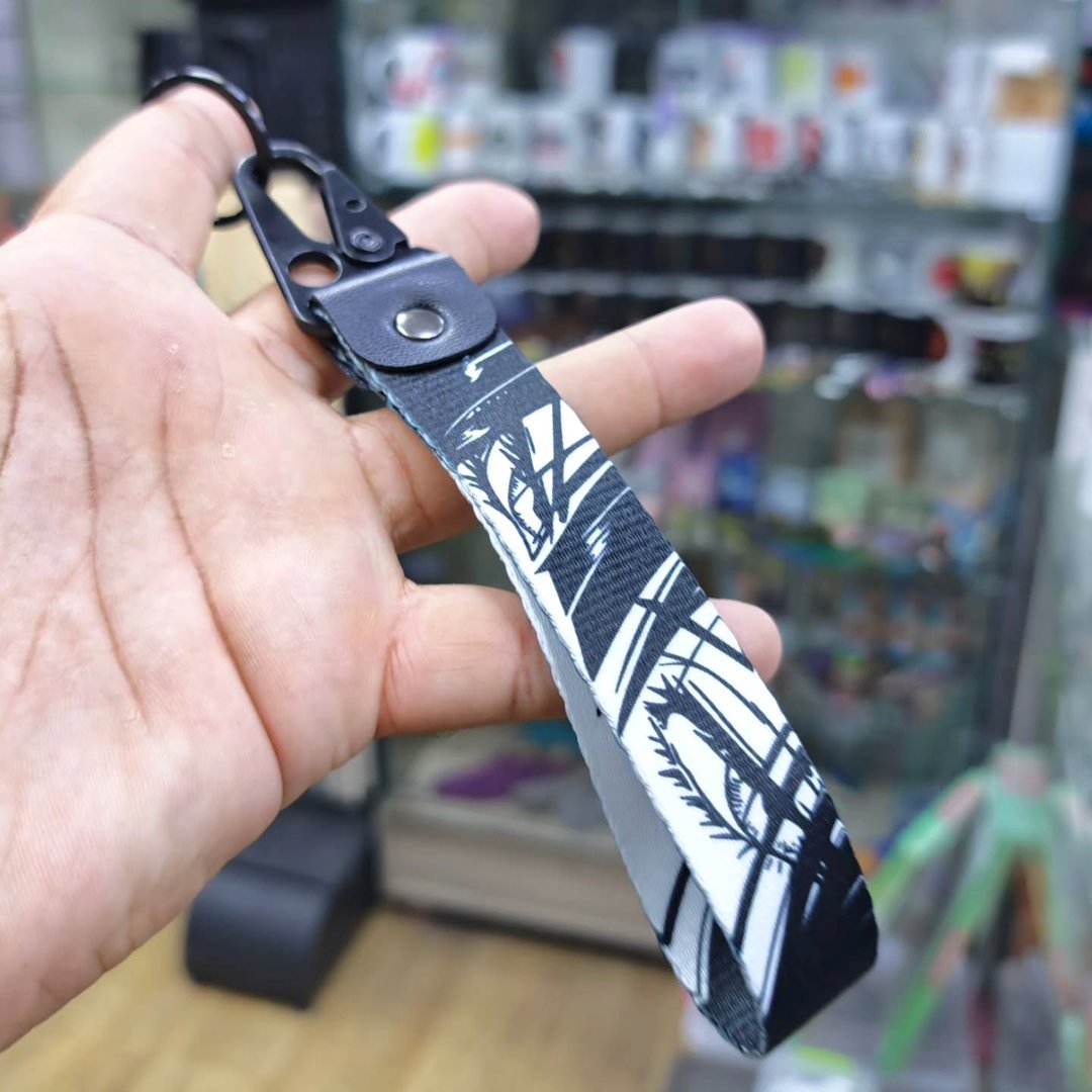 Attack on Titan Keychain - Keychain