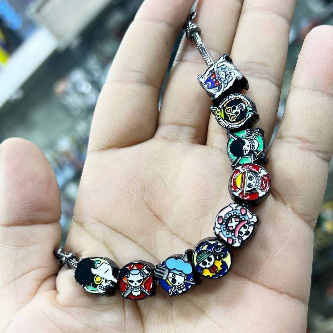 One Piece Bracelet - Bracelet