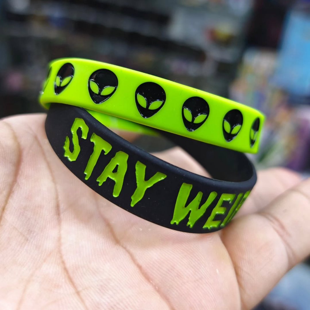 Pair of Alien Stay Weird Silicone Bracelets - Bracelet