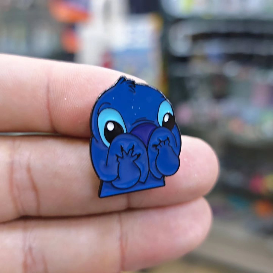 Stitch Pins - Metal Pins