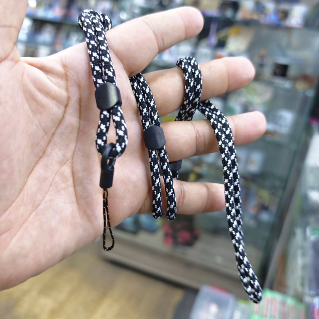 Smartphone Attachment Keychain - Keychain