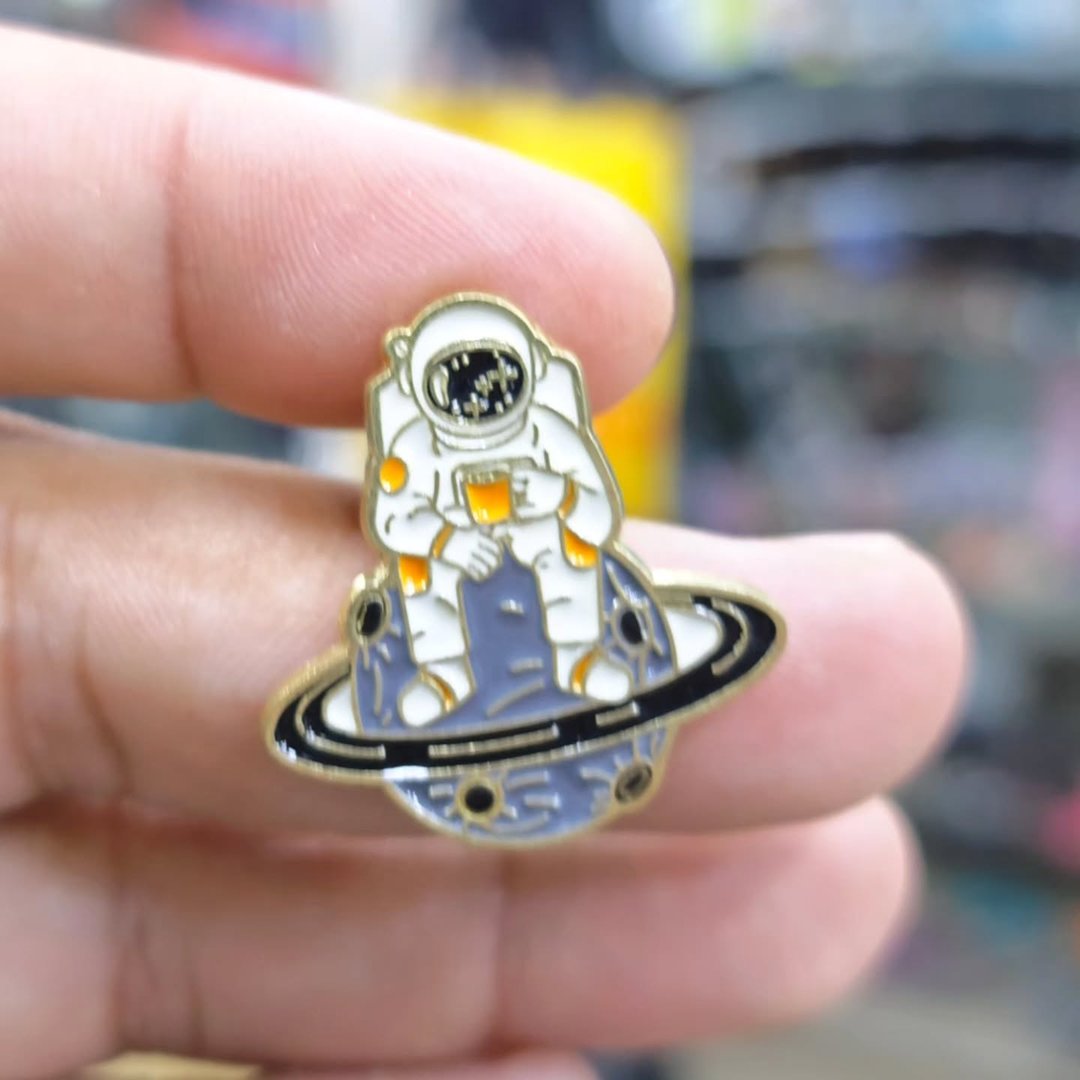 Space Pins - Metal Pins
