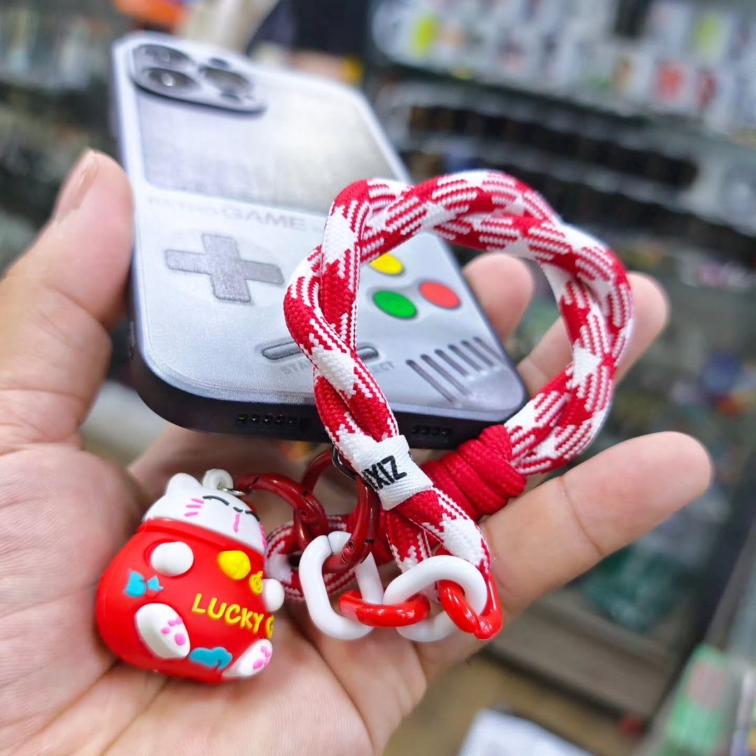 Cat Smartphone Attachment Bracelet - Bracelet