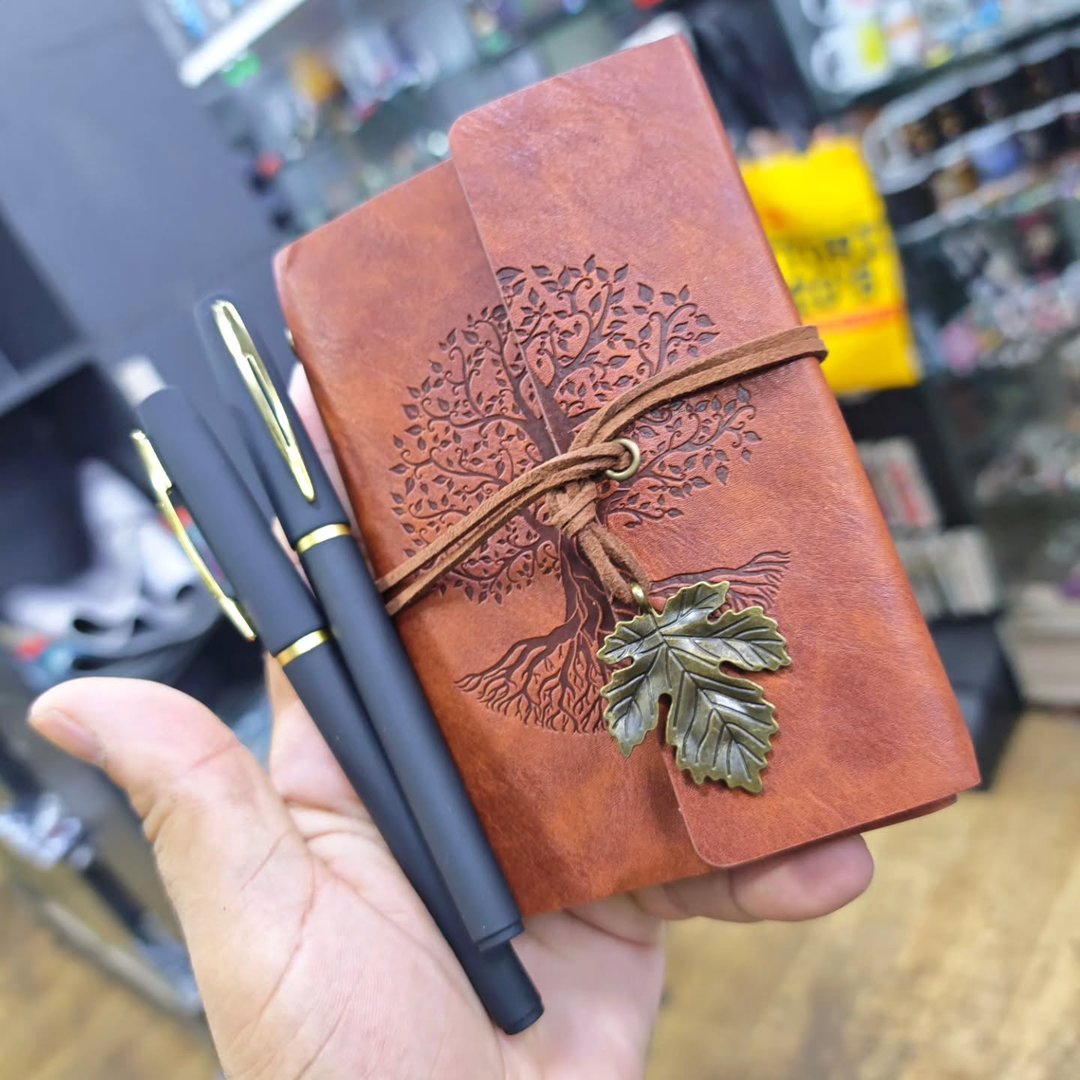 Vintage Notebook and 2 Pen Set - Notebook