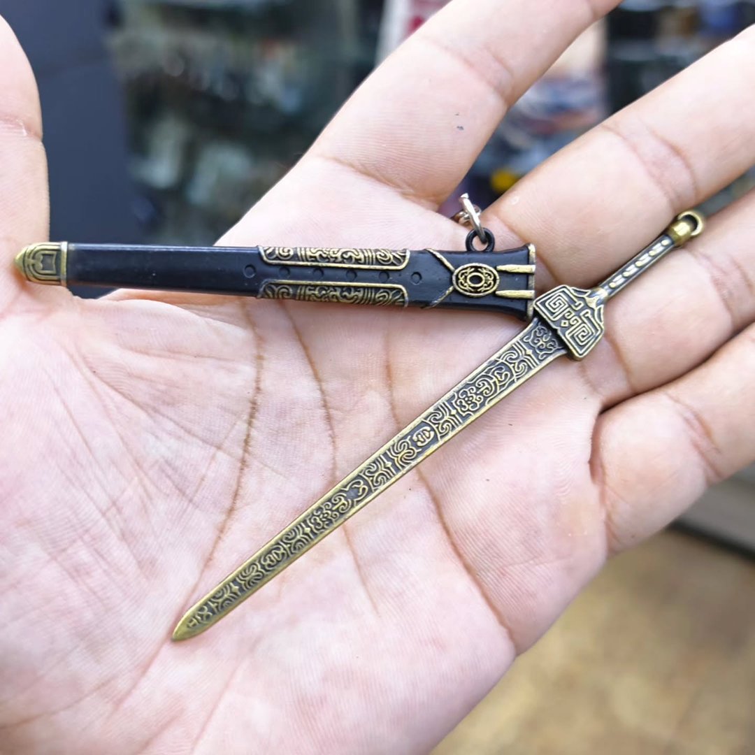 Katana Keychain - Keychain