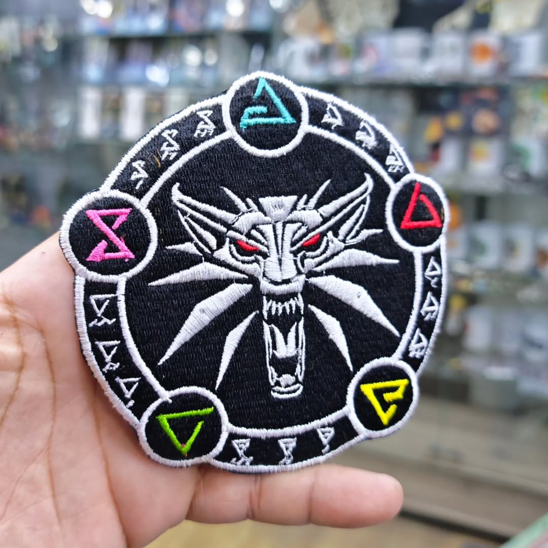 Embroidered Patch The Witcher 120 x 115 MM - Embroidered Patch