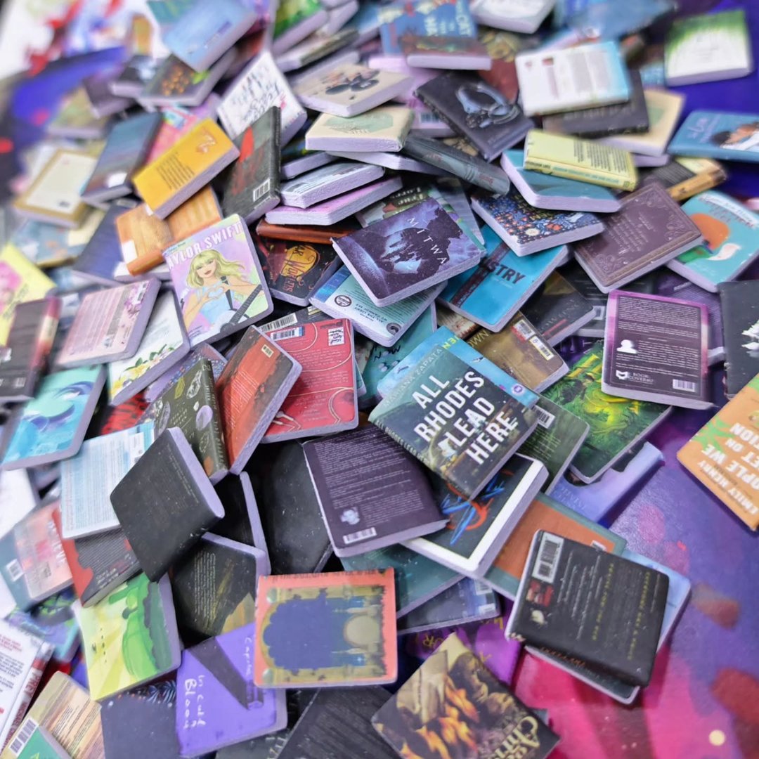 Pack of 10 Random Miniature Books - Other