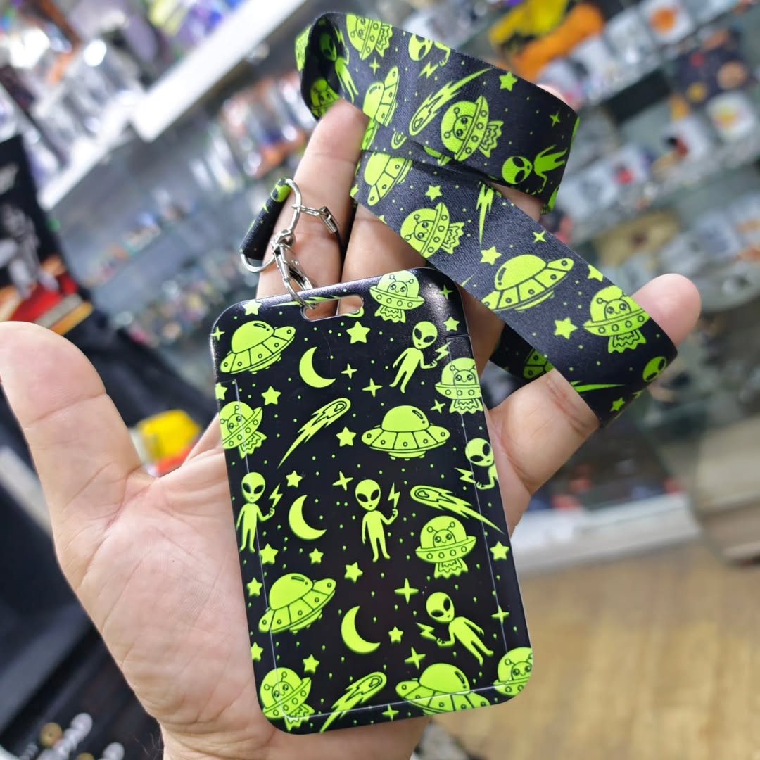 Alien Badge Holder - Badge Holder