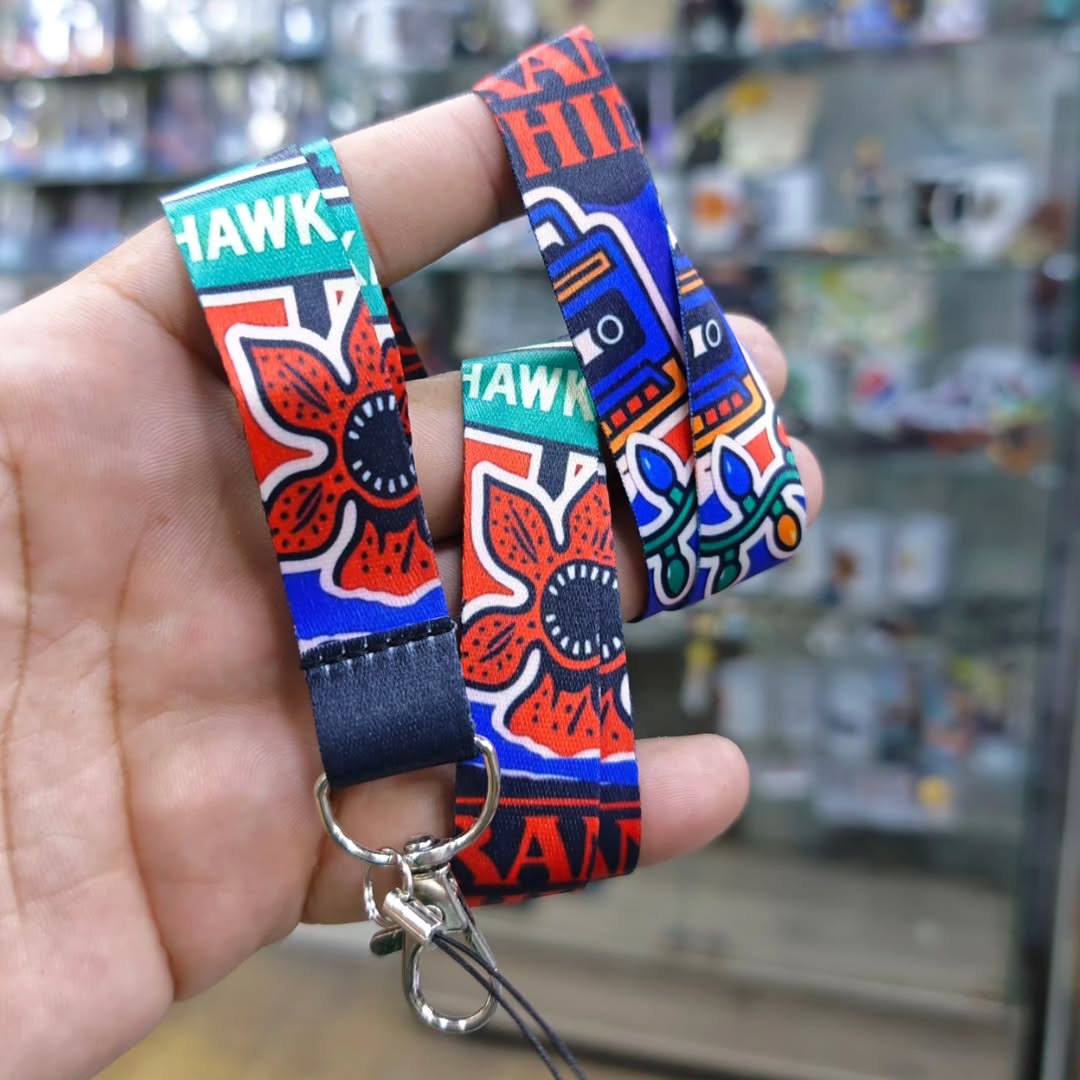 Stranger Things Smartphone Attachment Keychain - Keychain