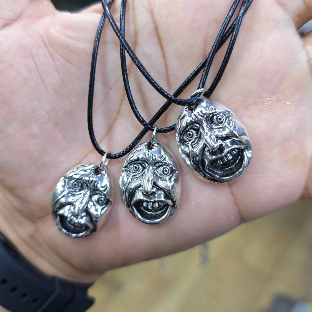 Berserk Behelit Necklace - Necklace