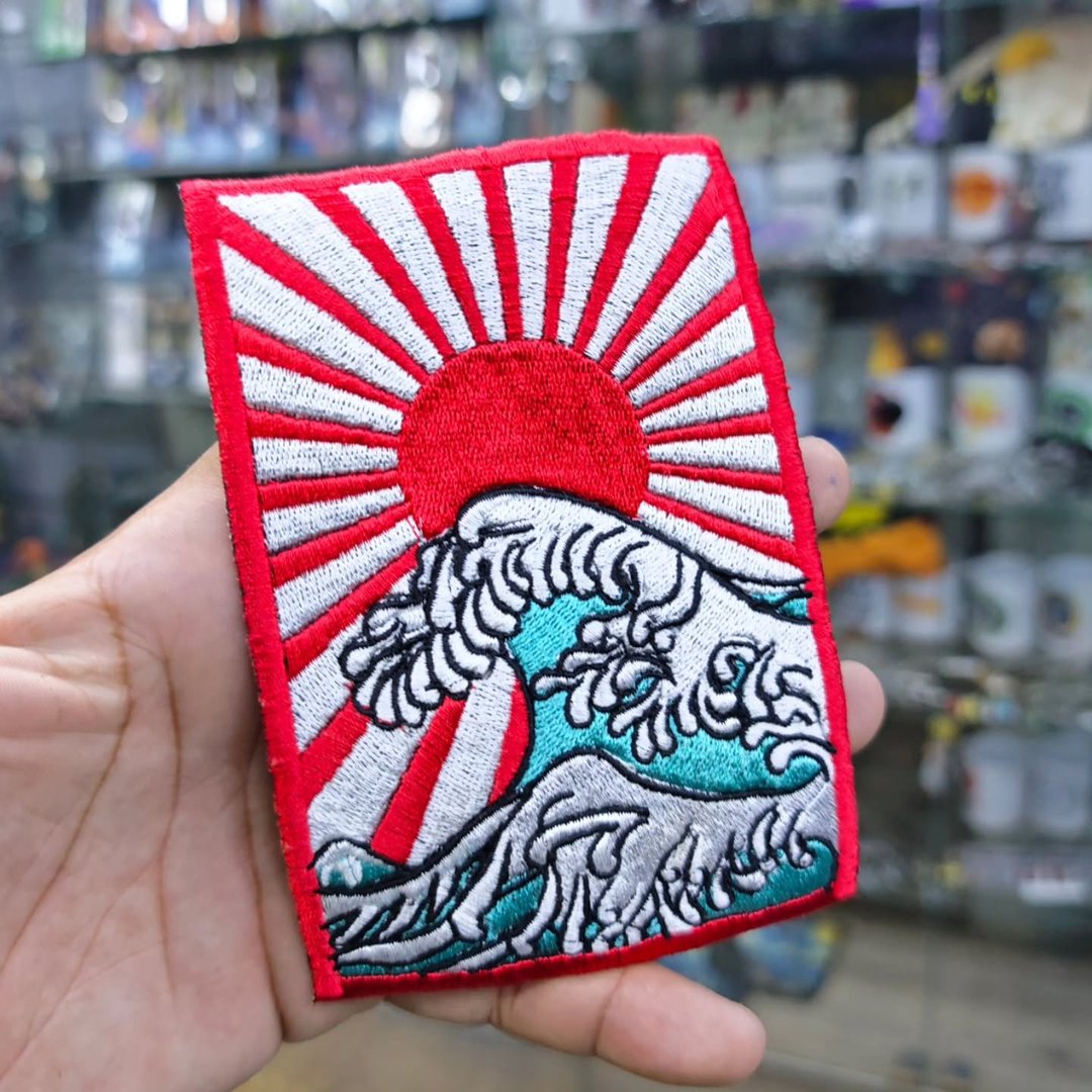 Embroidered Patch The Great Wave 135 x 95 MM - Embroidered Patch
