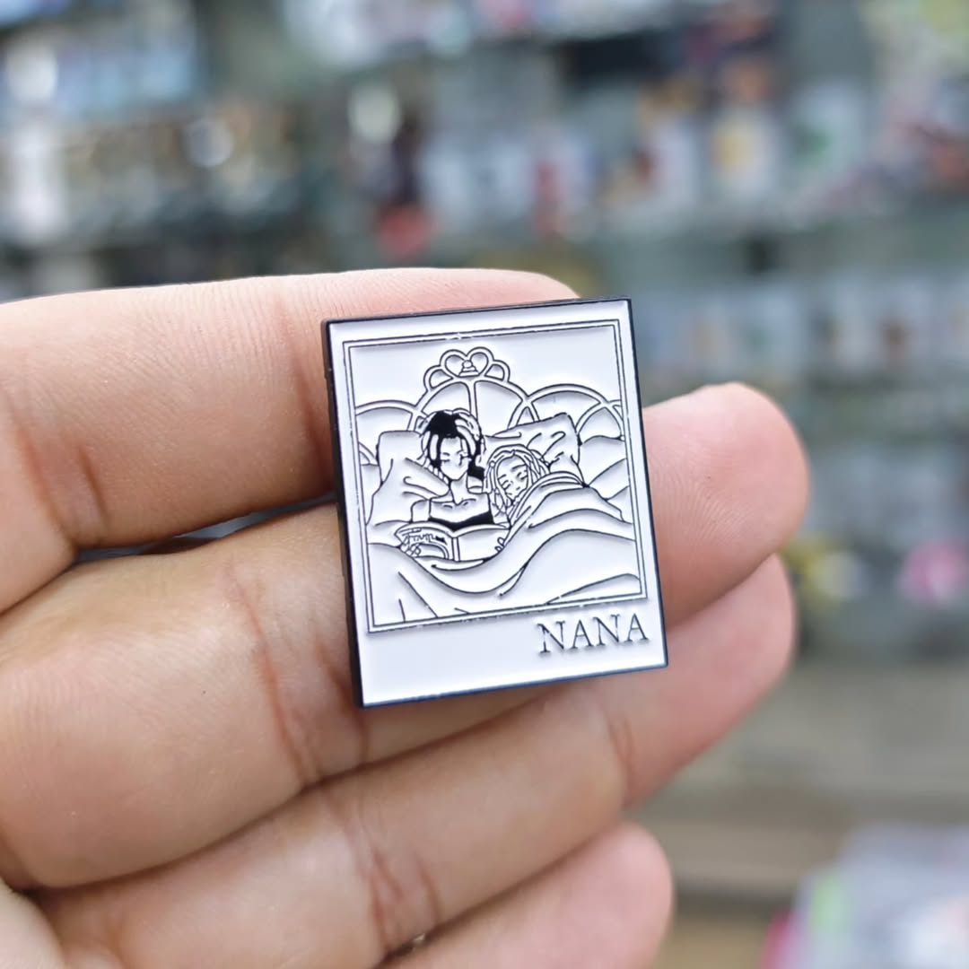 Black Stones Nana Pins - Metal Pins