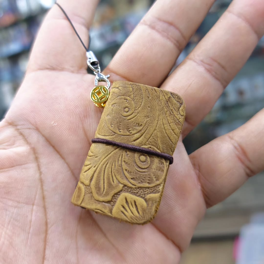 Notepad Keychain - Keychain