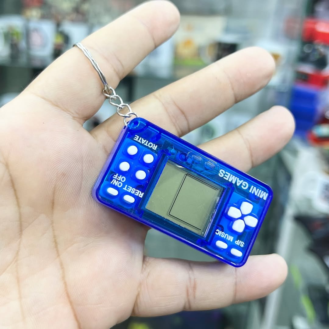 Retro Gaming Keychain #72 - Keychain