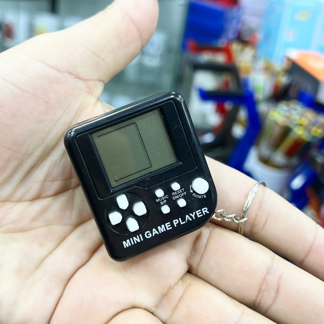 Retro Gaming Keychain #70 - Keychain